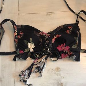 Montce Ruffle bikini top size M Emma Floral